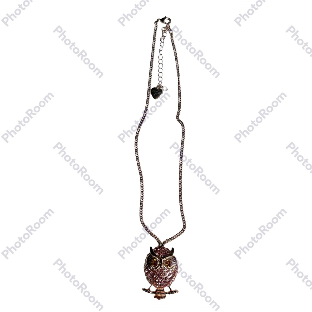 Betsey Johnson owl pendant filled with rhinestones on beautiful chain - Picture 2 of 11